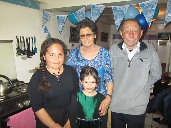 Lars Repetto with his grandchildren