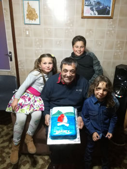 Barney Swain and his grandchildren