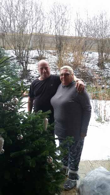 Ian and Dillys braving the snow in Mariahs garden.