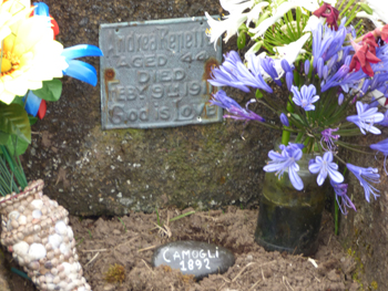 Close-up of the headstone of Andrea Repetto