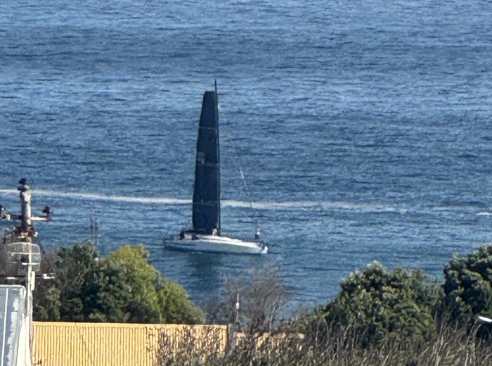 The yacht SV Vineta stopped at Tristan while returning from her triumphant 16 day dash from Cape Town to Rio da Janeiro in this year's Cape to Rio Race.