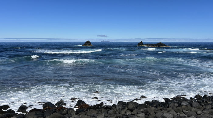 Sailhardy Rocks as seen from East Beach.