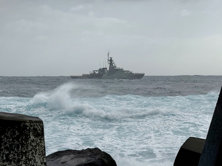 HMS Medway departing back to the Falkland Islands<