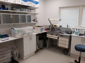 Dental laboratory