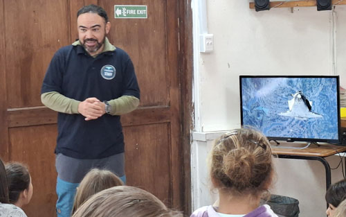 Hondius crew member talking about the Voyager space probes