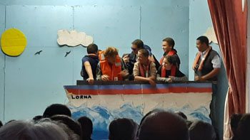 Donald Trump en route to Nightingale